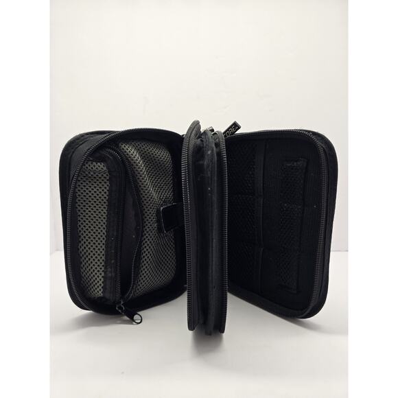 Nintendo 3DS DSi Lite Score Carrying Case Black - Cleaned, Pre Owned - Picture 7 of 8